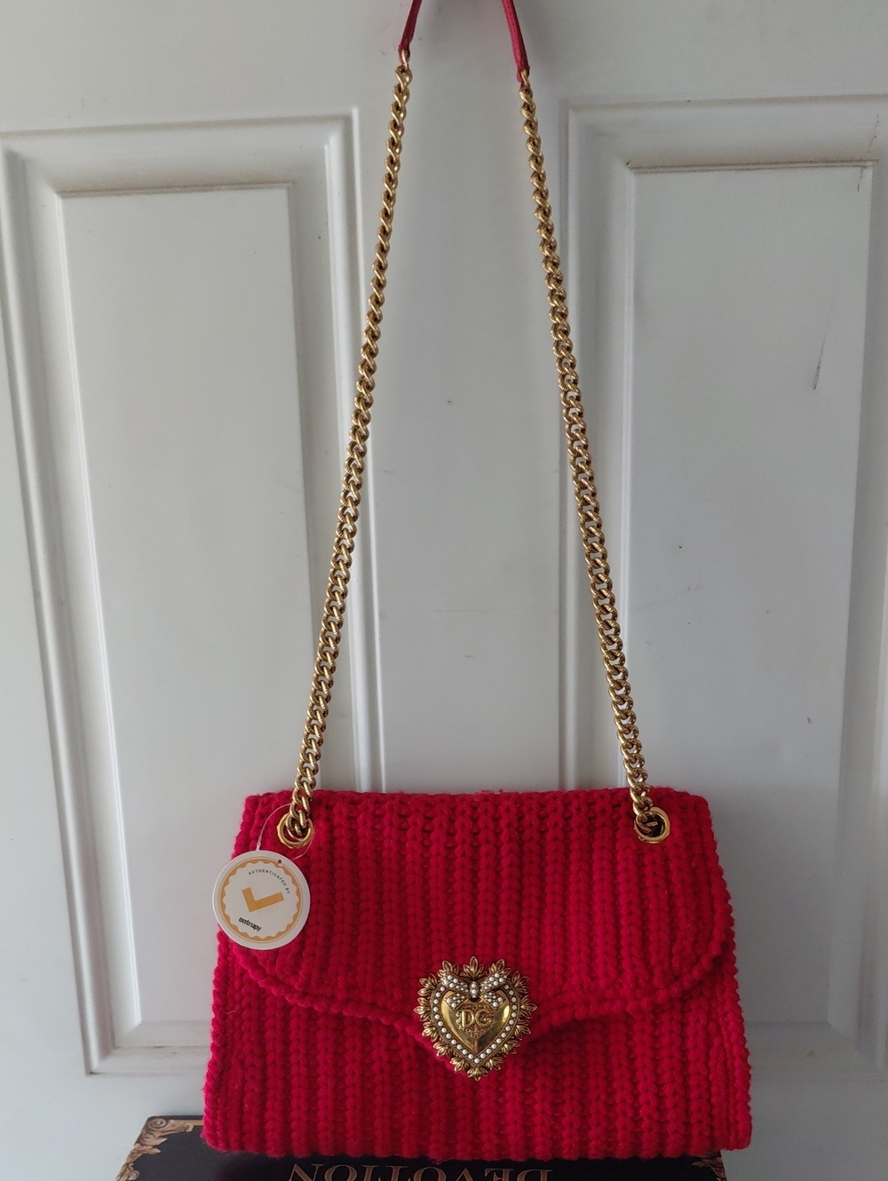 Dolce & Gabbana Red Knit Shoulder Bag with Gold Heart Emblem